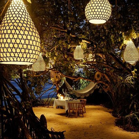 Kudadoo Maldives Private Island Hotell Komandoo  Exteriör bild